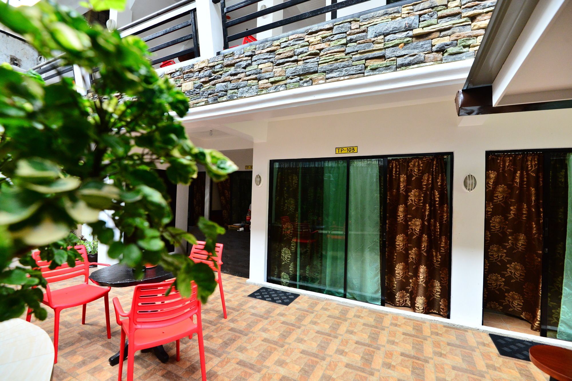 Travellers Pad Boracay Hostel Balabag  Εξωτερικό φωτογραφία
