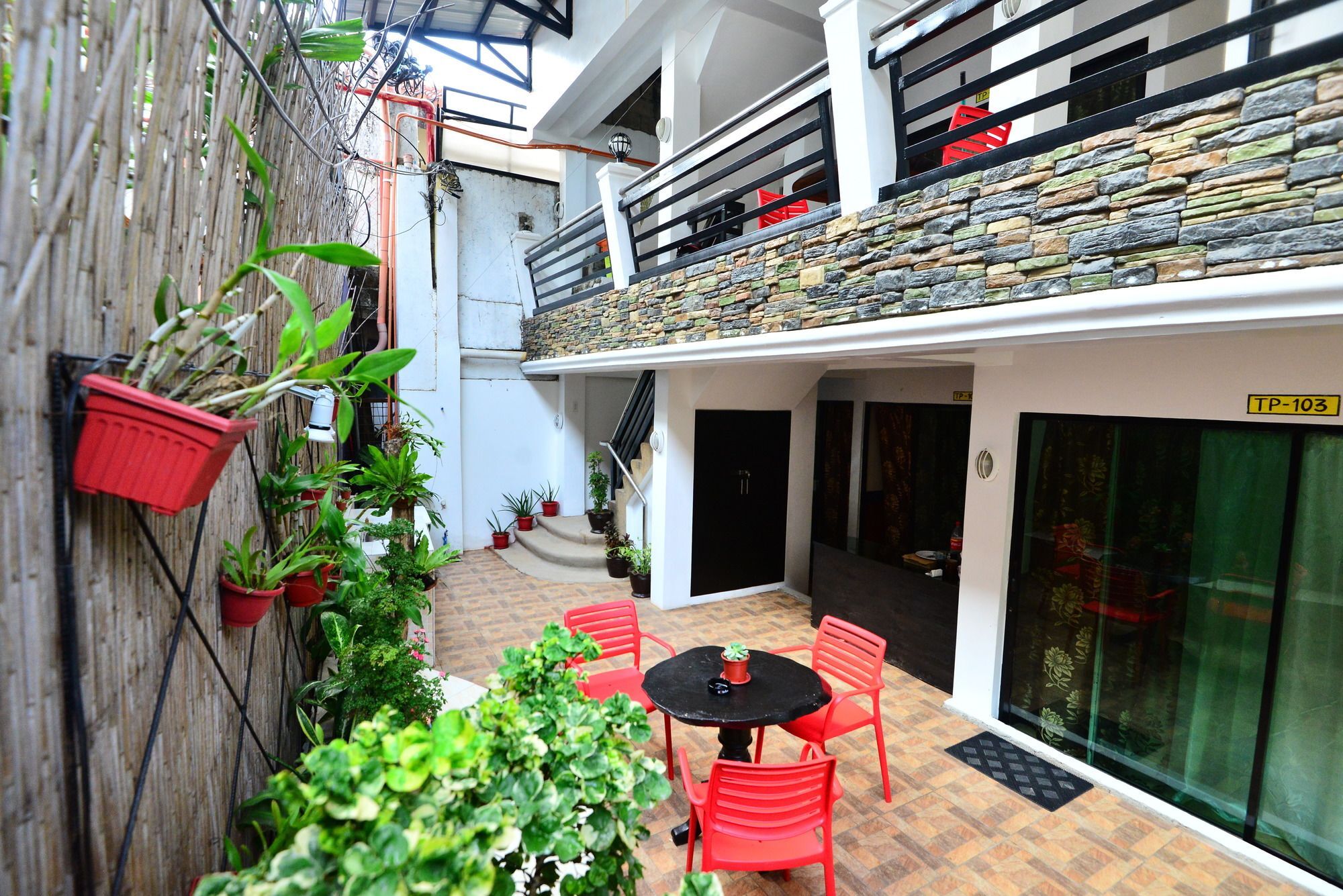 Travellers Pad Boracay Hostel Balabag  Εξωτερικό φωτογραφία