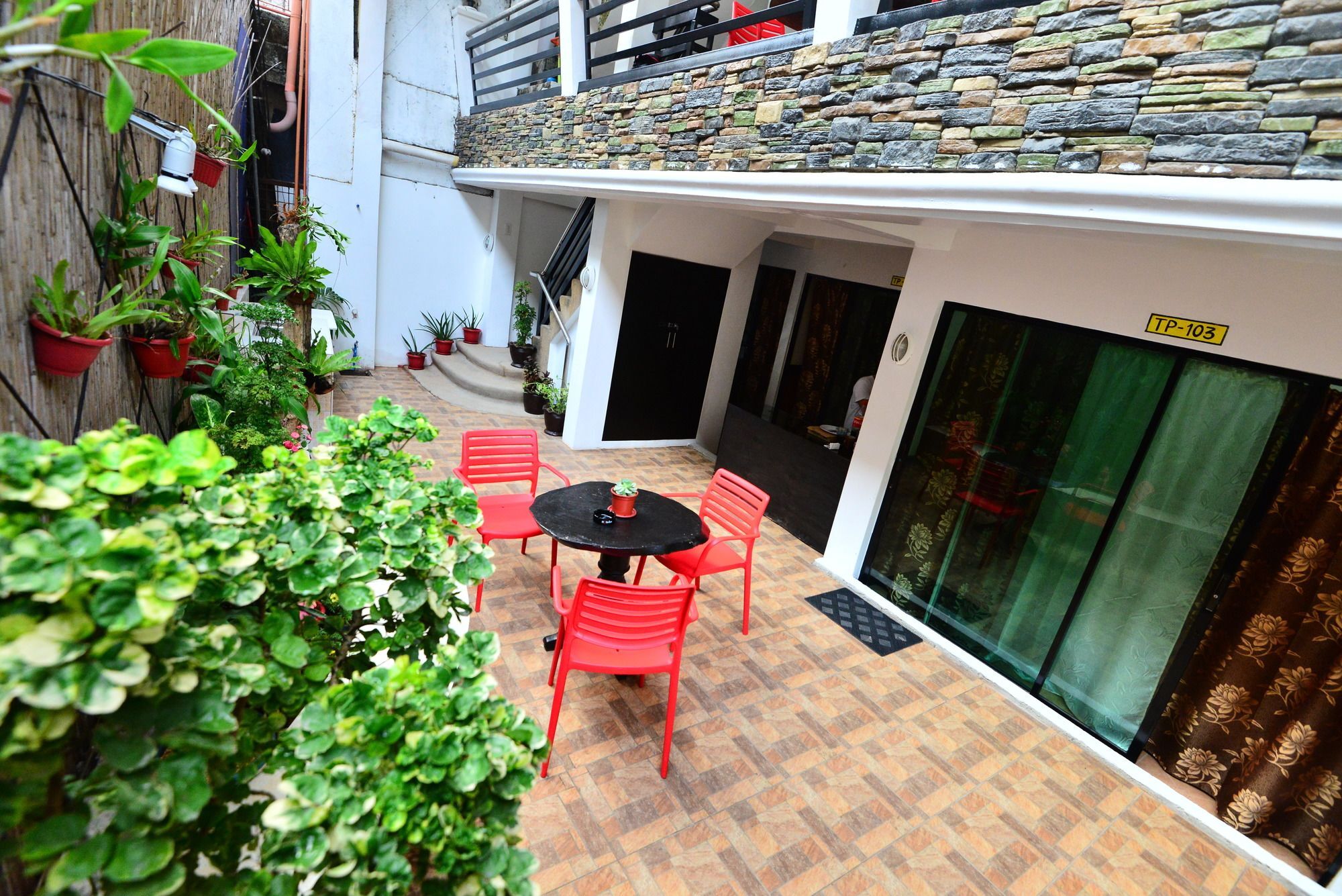 Travellers Pad Boracay Hostel Balabag  Εξωτερικό φωτογραφία